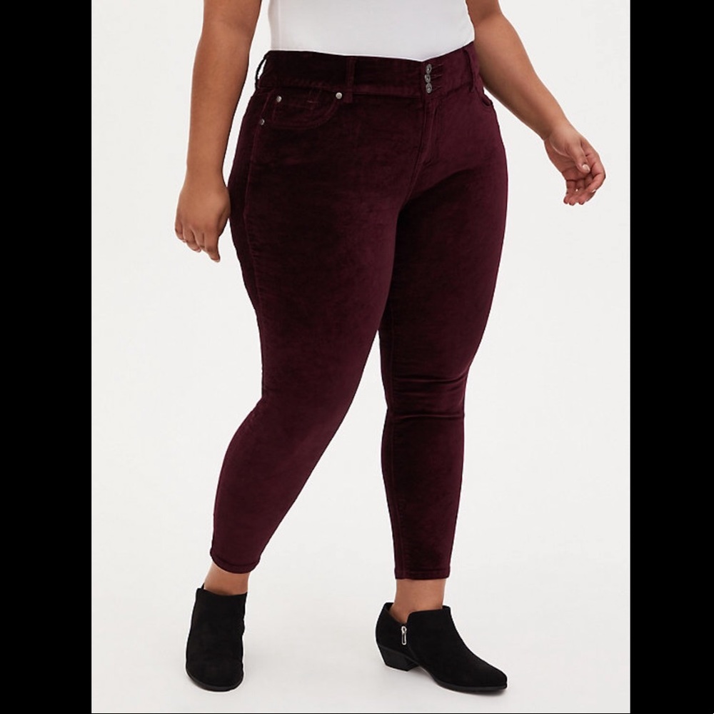 🆕TORRID‎ JEGGING - STRETCH VELVET BURGUNDY PURPLE - Picture 2 of 16